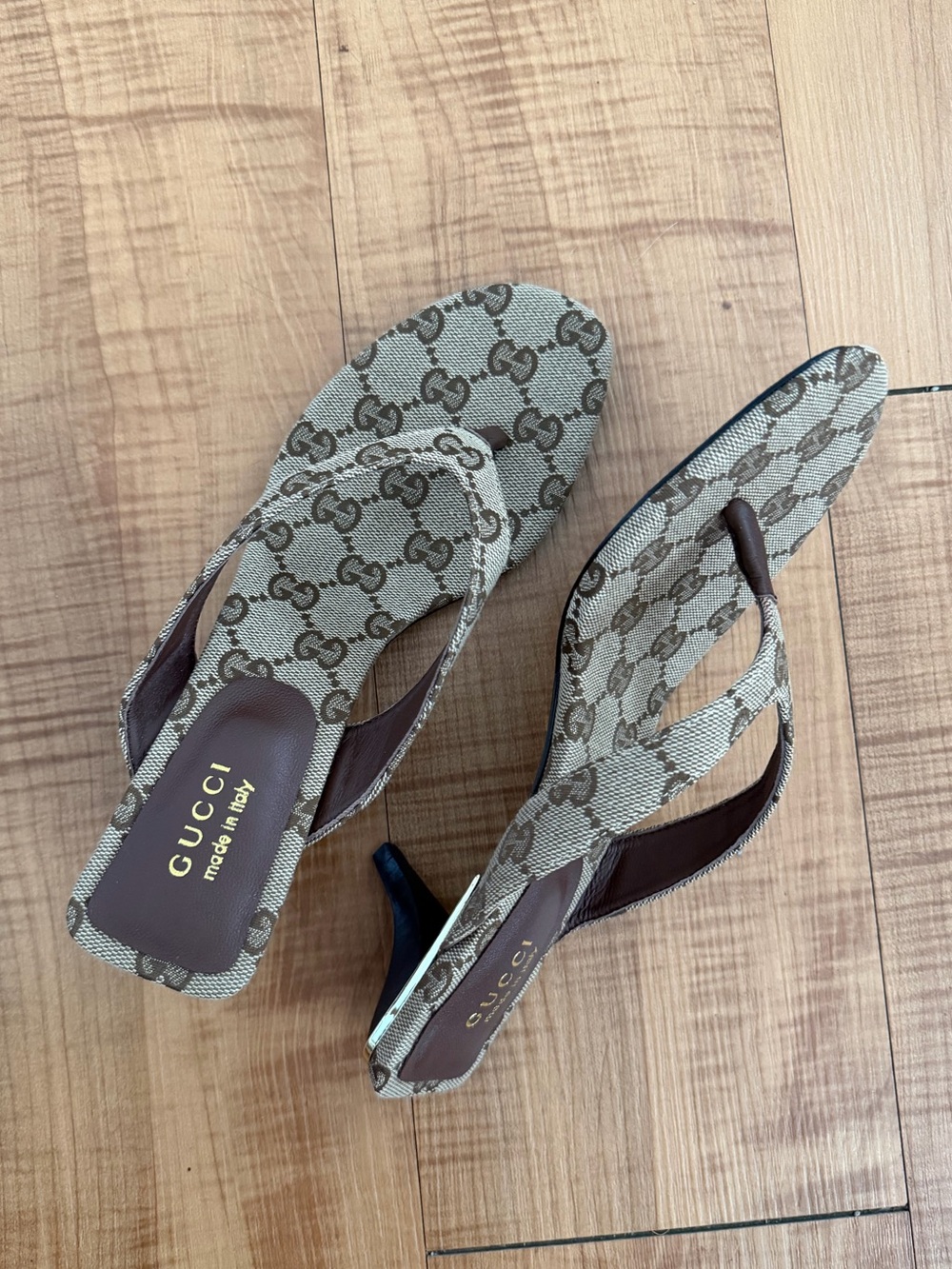 GG Vittoria Canvas Monogram Kitten Heel Thong Sandals 37❗️read description ❗️